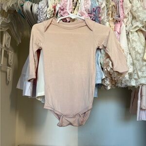 Kyte baby pink bamboo long sleeve onesie 3-6 months